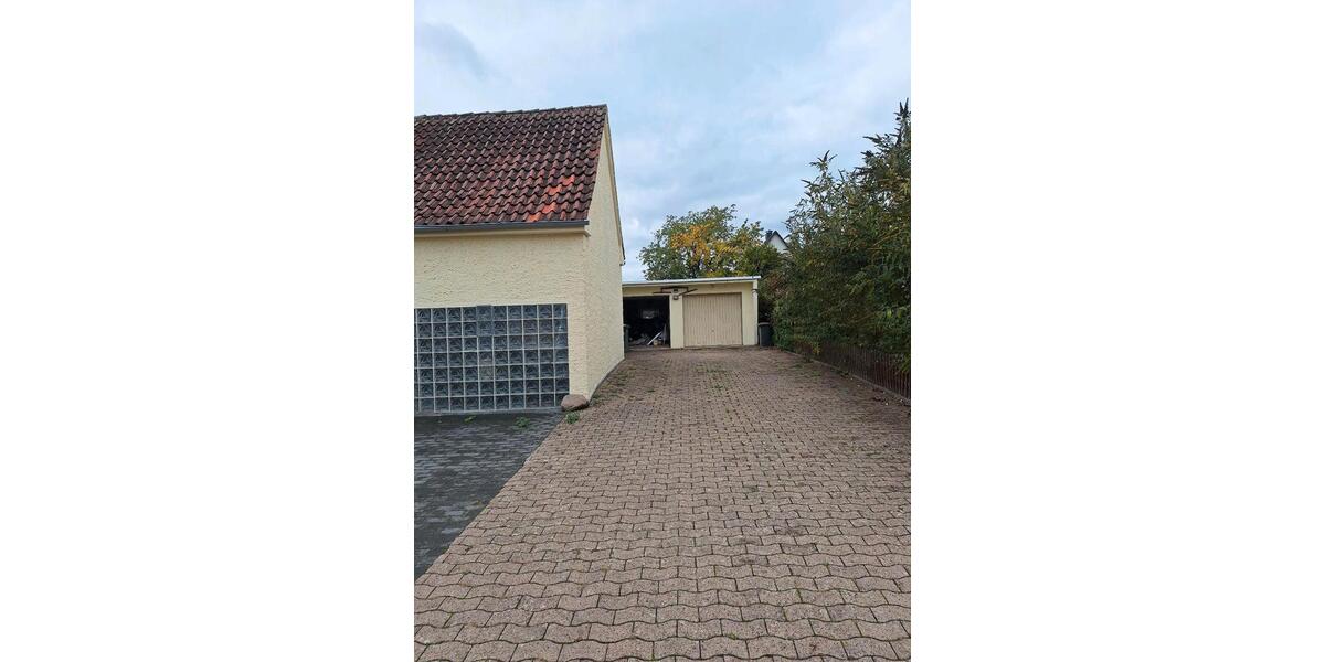 Mehrfamilienhaus, Wohnhaus Lübbecke - 7 Zimmer, 181 m&sup2;, 210.000&euro; | Angebot:26119821