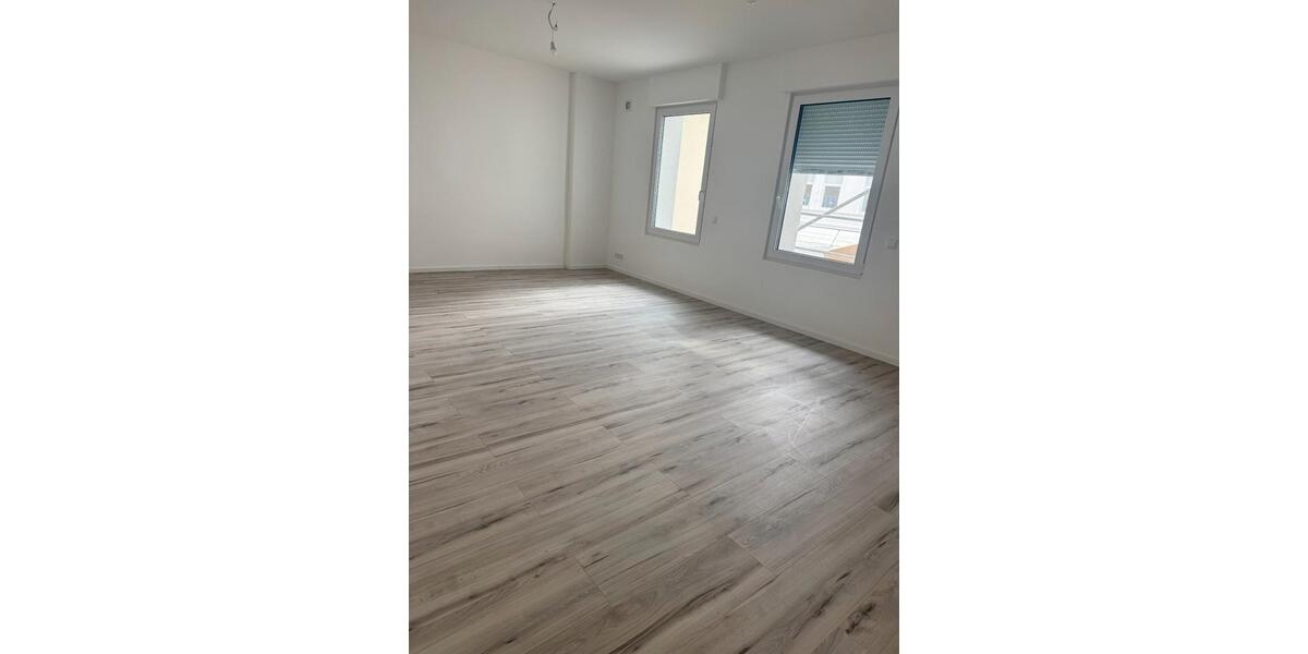 Etagenwohnung Bünde - 3 Zimmer, 118 m&sup2;, 1.000&euro; | Angebot:24542913