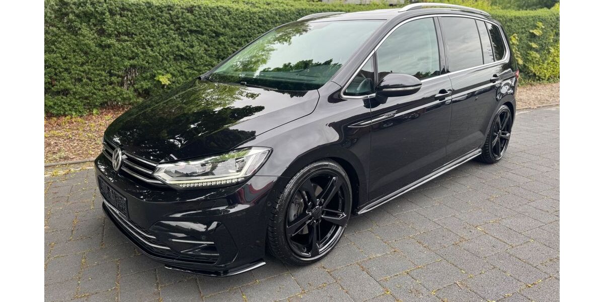 VW Touran 157.500 km 22.000 &euro; Löhne 32584