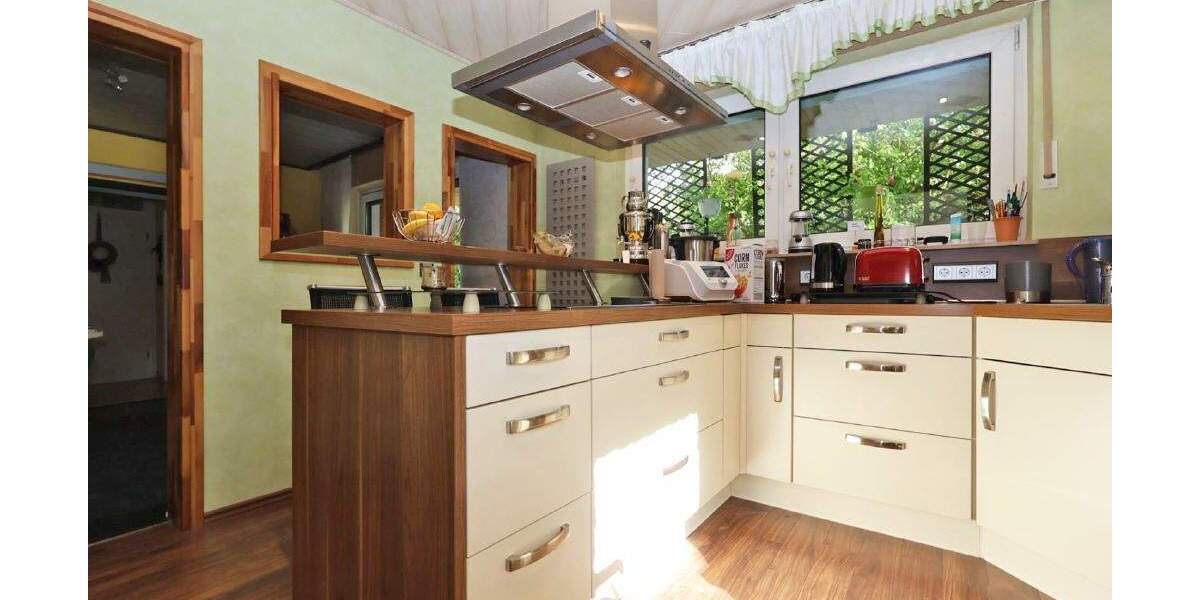 Einfamilienhaus Preußisch Oldendorf - 8 Zimmer, 225 m&sup2;, 345.000&euro; | Angebot:25693512