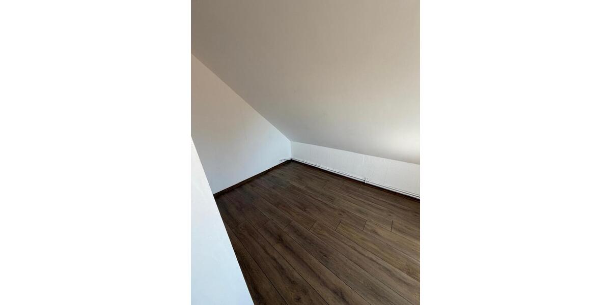 Dachgeschoßwohnung Minden Bölhorst - 3 Zimmer, 72 m&sup2;, 950&euro; | Angebot:26491247