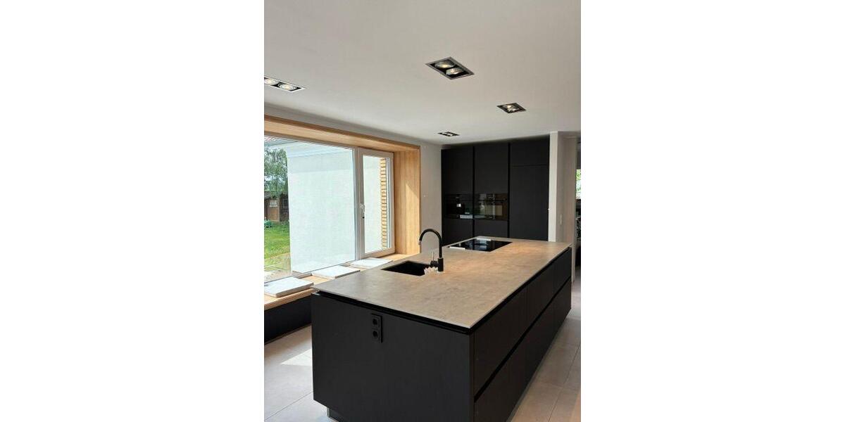 Einfamilienhaus Bad Oeynhausen Dehme - 8 Zimmer, 245 m&sup2;, 2.150&euro; | Angebot:26568095