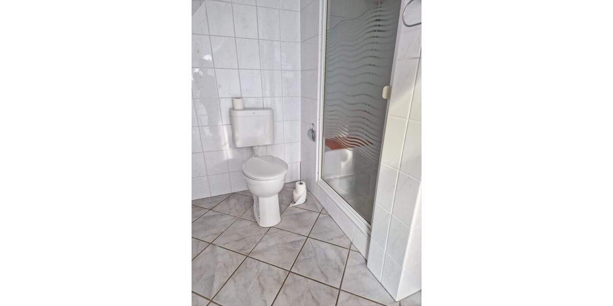 Einfamilienhaus Porta Westfalica Eisbergen - 8 Zimmer, 190 m&sup2;, 249.000&euro; | Angebot:25797141