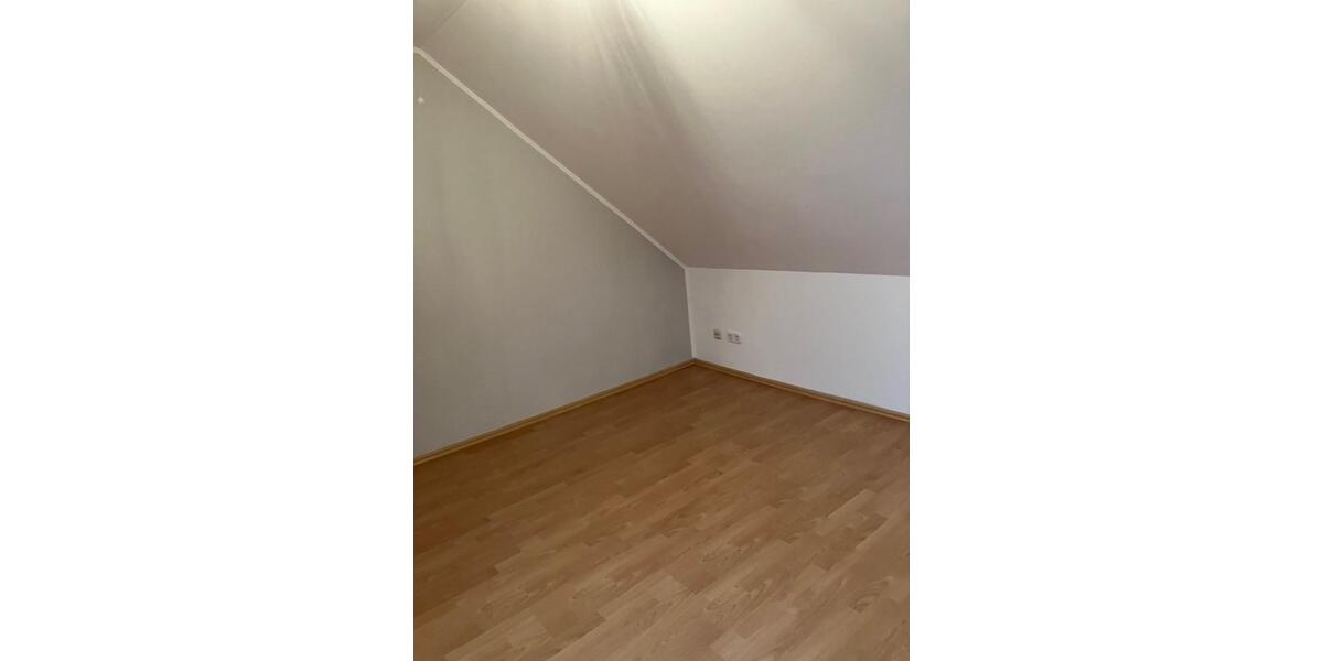 Etagenwohnung Kirchlengern - 3 Zimmer, 73 m&sup2;, 530&euro; | Angebot:25231608