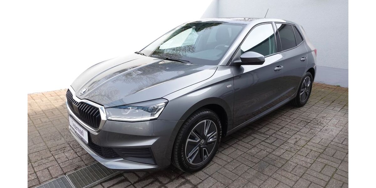 Skoda Fabia 33.386 km 14.990 &euro; Bad Oeynhausen 32545