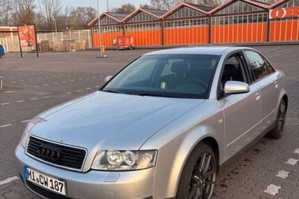 Audi A4 265.000 km 2.600 &euro; Hille 32479