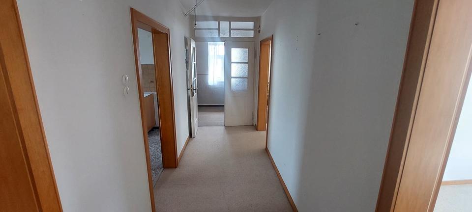 Etagenwohnung Stadthagen - 4 Zimmer, 90 m&sup2;, 700&euro; | Angebot:26251187