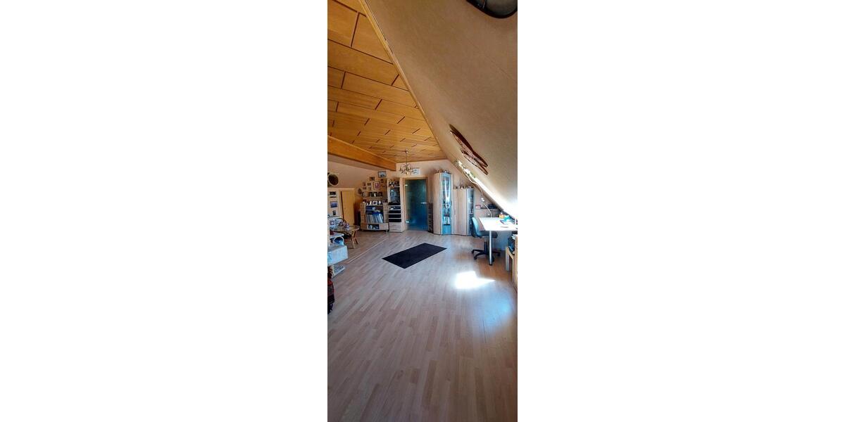 Dachgeschoßwohnung Porta Westfalica - 4 Zimmer, 94 m&sup2;, 139.000&euro; | Angebot:20655040