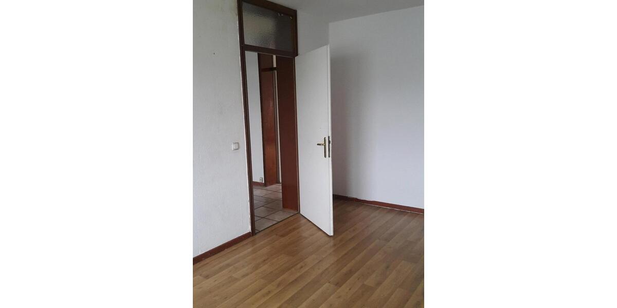 Etagenwohnung Stolzenau - 4 Zimmer, 89 m&sup2;, 95.000&euro; | Angebot:24443260