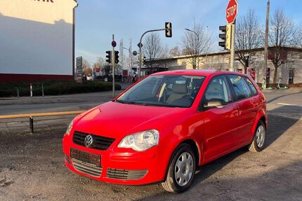 VW Polo 138.400 km 2.890 &euro; Herford 32049