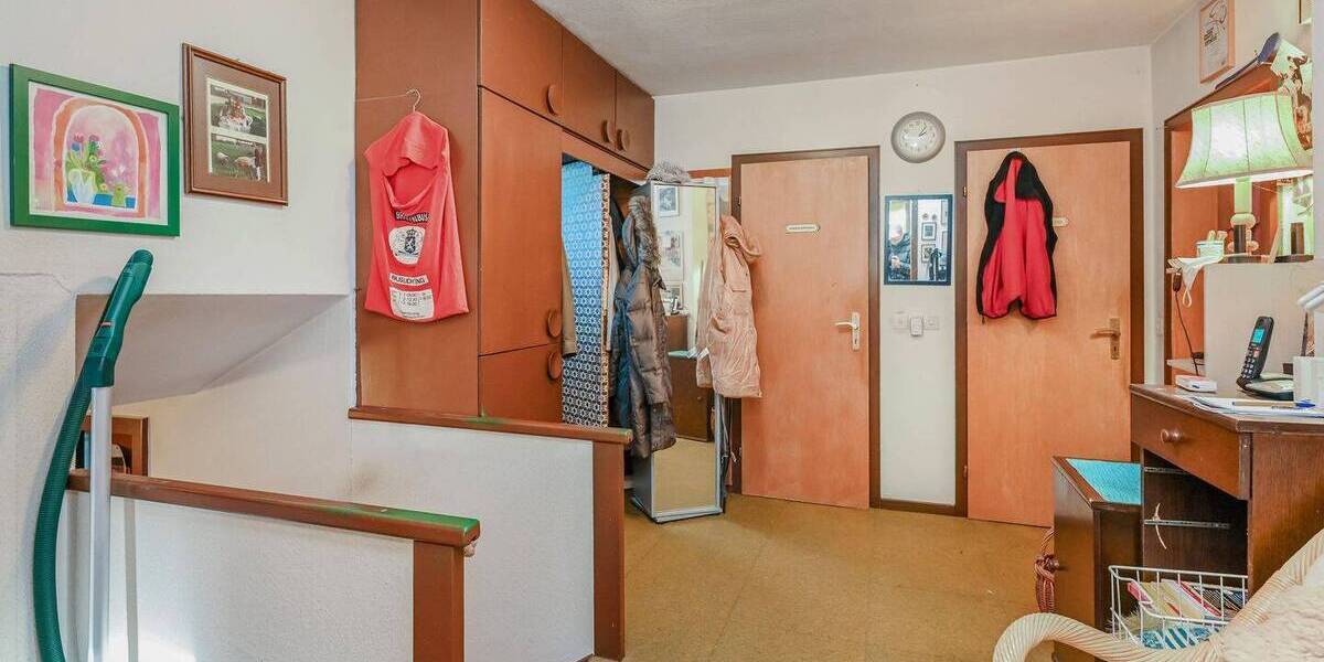 Einfamilienhaus Vlotho Exter - 7 Zimmer, 208 m&sup2;, 198.000&euro; | Angebot:26205750