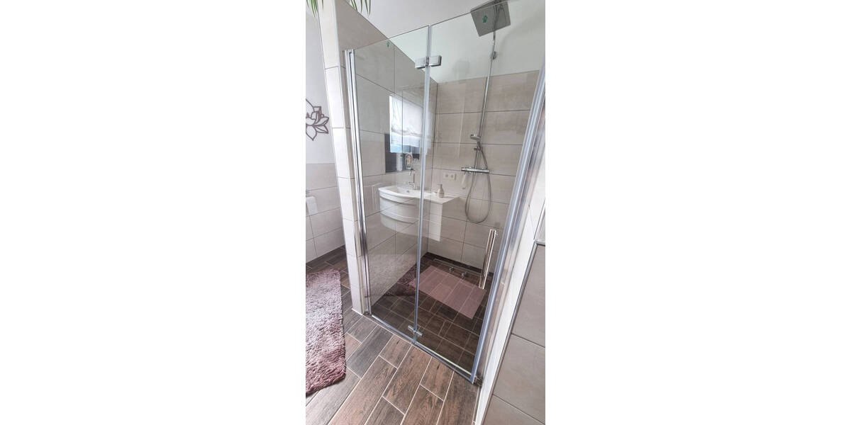 Etagenwohnung Hiddenhausen Oetinghausen - 5 Zimmer, 142 m&sup2;, 398.000&euro; | Angebot:25770345