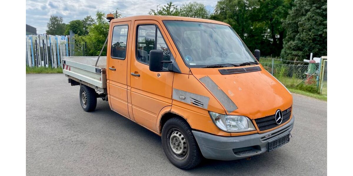 Mercedes-Benz Sprinter 376.000 km 2.000 &euro; Minden 32423