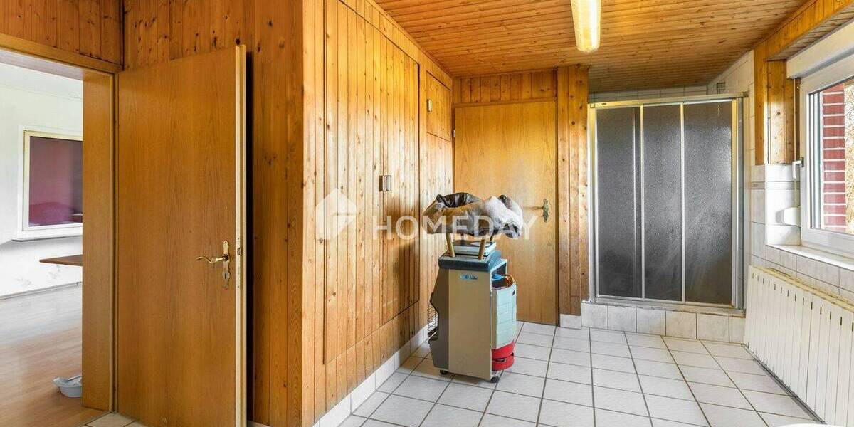 Einfamilienhaus Vlotho - 1 Zimmer, 320 m&sup2;, 369.000&euro; | Angebot:26080412