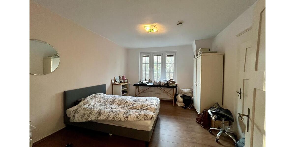 Einfamilienhaus Lübbecke - 6 Zimmer, 180 m&sup2;, 1.250&euro; | Angebot:24451050