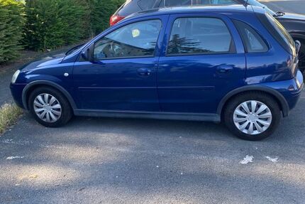 Opel Corsa 179.000 km 1.450 &euro; Bad salzuflen 32105