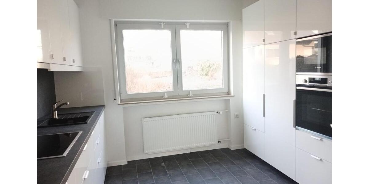 Etagenwohnung Lemgo - 4 Zimmer, 116 m&sup2;, 1.200&euro; | Angebot:26044708