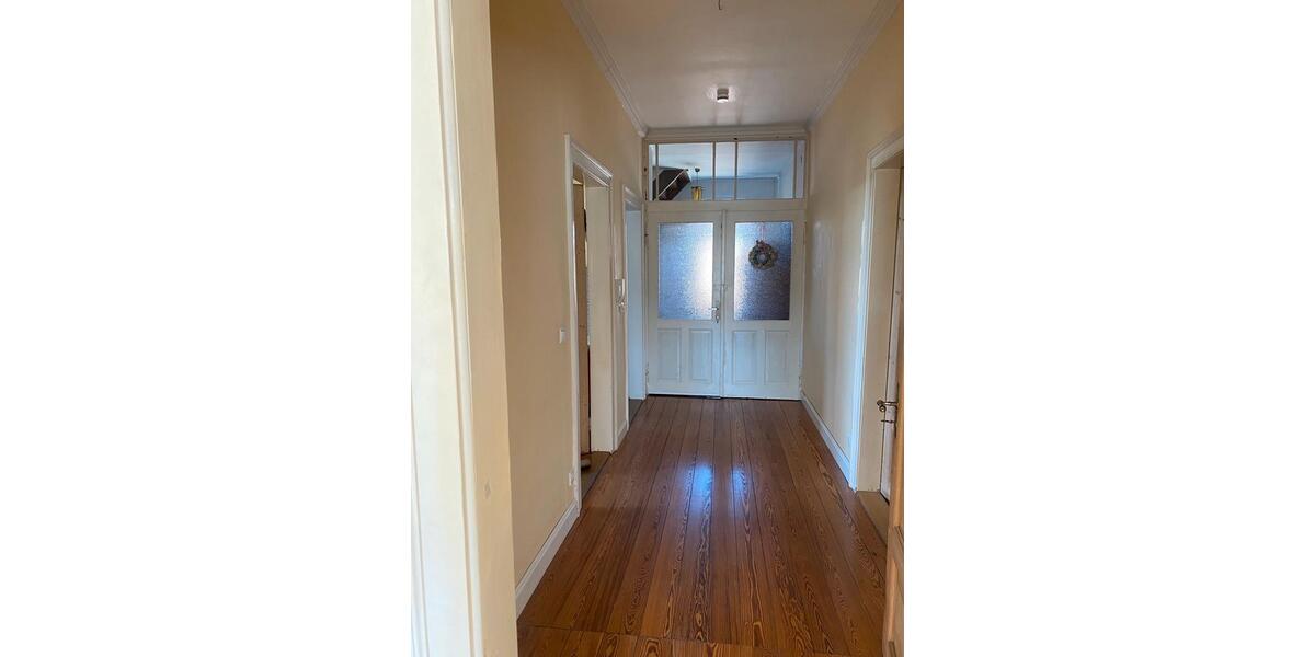 Dachgeschoßwohnung Bückeburg - 4 Zimmer, 104 m&sup2;, 206.000&euro; | Angebot:27197564