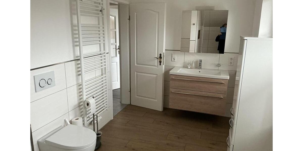 Dachgeschoßwohnung Kirchlengern - 2 Zimmer, 95 m&sup2;, 850&euro; | Angebot:25894573