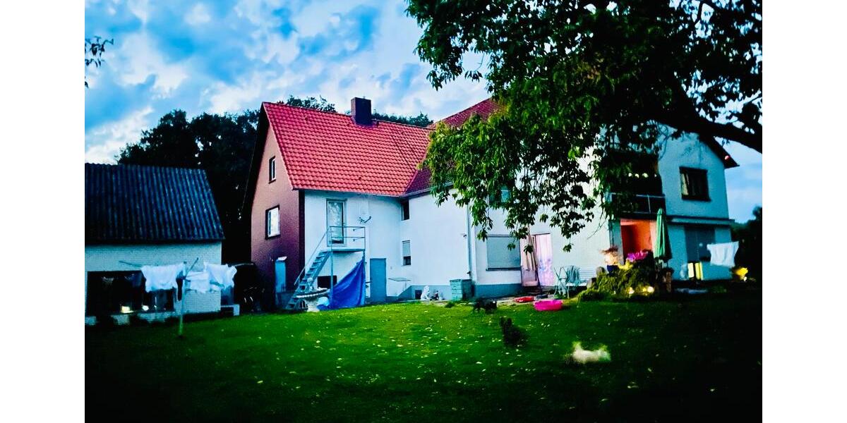 Einfamilienhaus Rinteln - 12 Zimmer, 300 m&sup2;, 300.000&euro; | Angebot:26129461