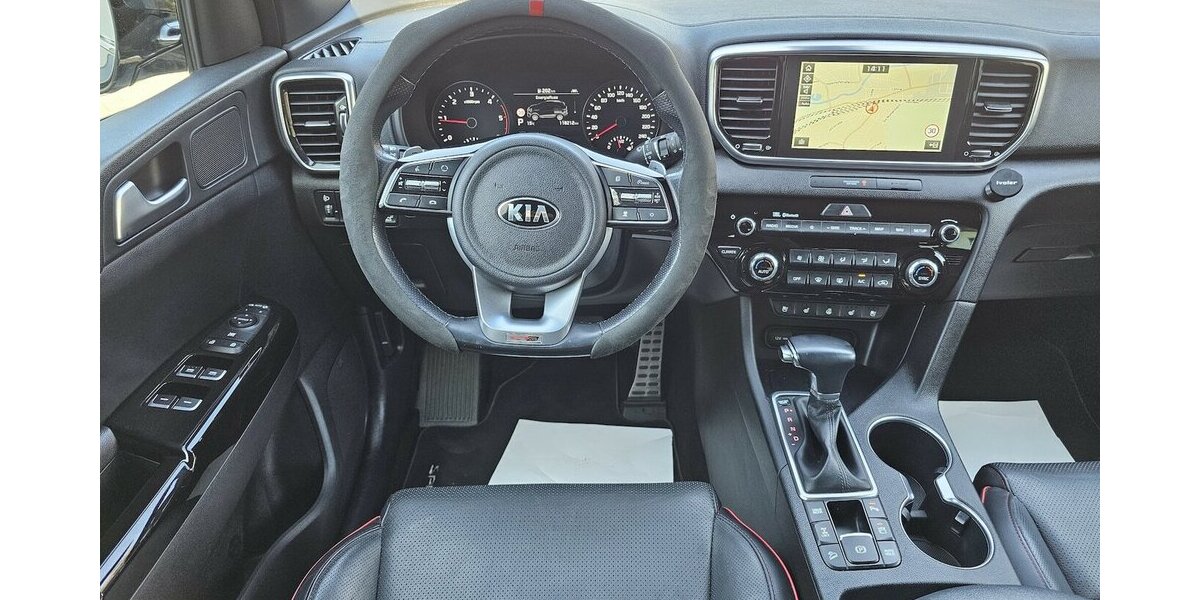 Kia Sportage GT-Line 4WD LEDER AHK NAVI 360° KAMERA 118.156 km 23.990 &euro; Löhne 32584