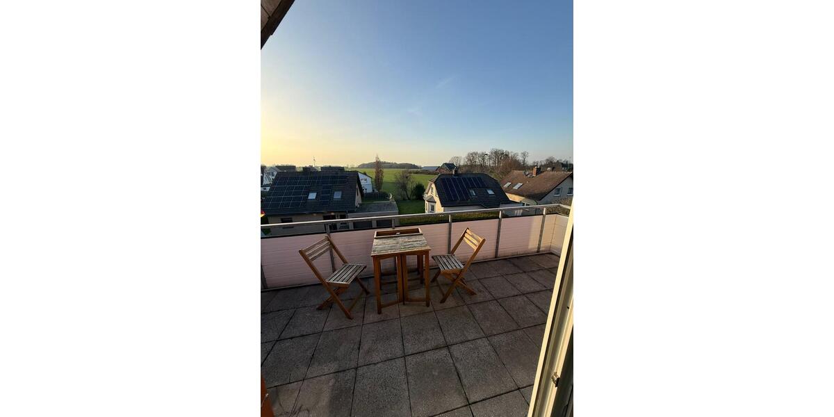 Dachgeschoßwohnung Enger - 2 Zimmer, 68 m&sup2;, 525&euro; | Angebot:26272596