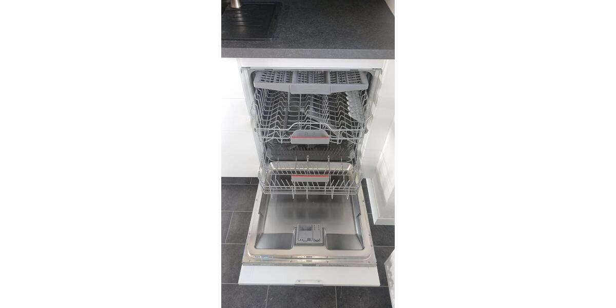 Etagenwohnung Lemgo - 4 Zimmer, 116 m&sup2;, 1.200&euro; | Angebot:26044708