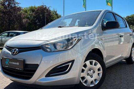 Hyundai i20 81.922 km 5.590 &euro; Petershagen 32469
