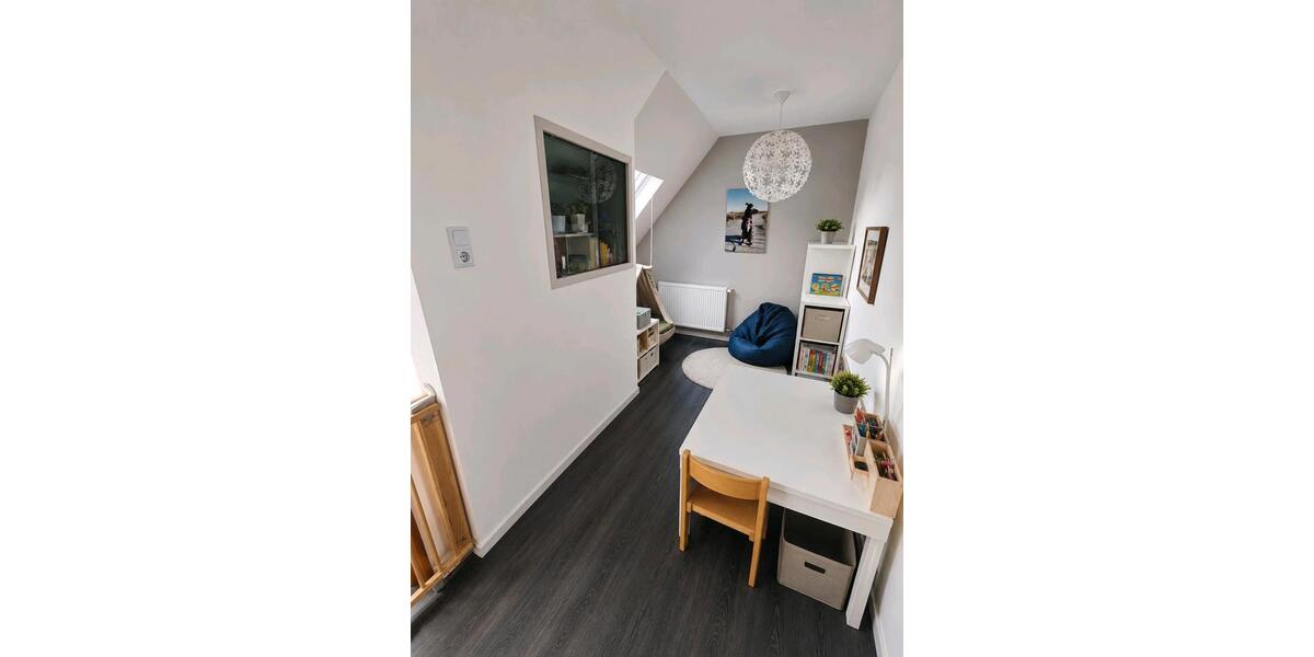 Einfamilienhaus Rinteln - 6 Zimmer, 130 m&sup2;, 245.000&euro; | Angebot:27021079