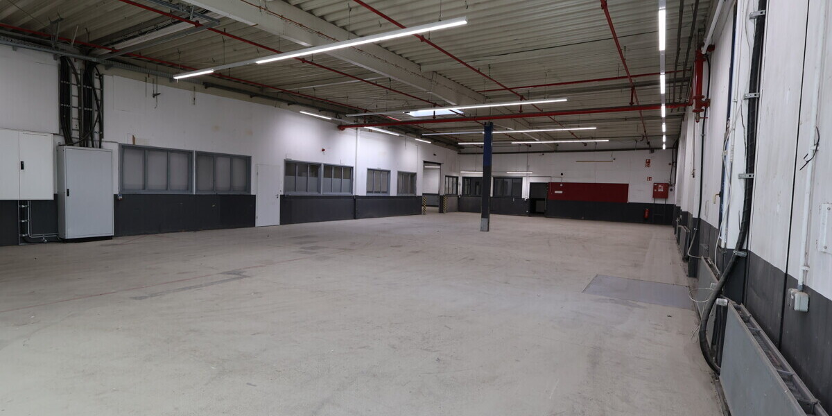 Gepflegte Halle (Teilbar) - optional mit bis zu 150m² Bürofläche - Gewerbeobjekt Bad Oeynhausen / Sundern Sundern | Angebot:22695826