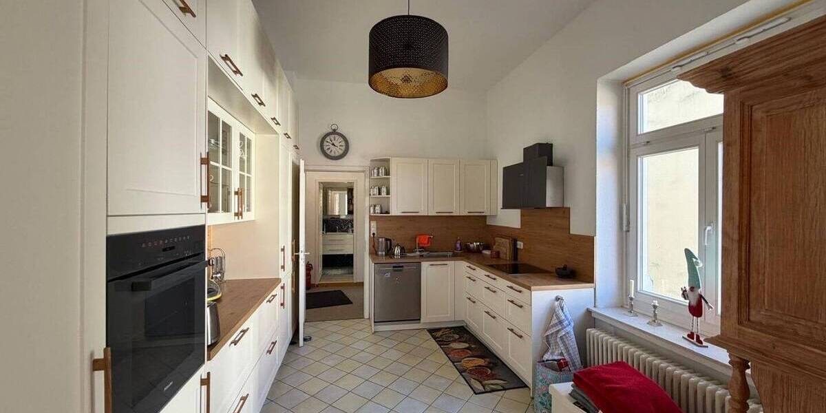 Etagenwohnung Bad Salzuflen Innenstadt - 4 Zimmer, 125 m&sup2;, 950&euro; | Angebot:26205741