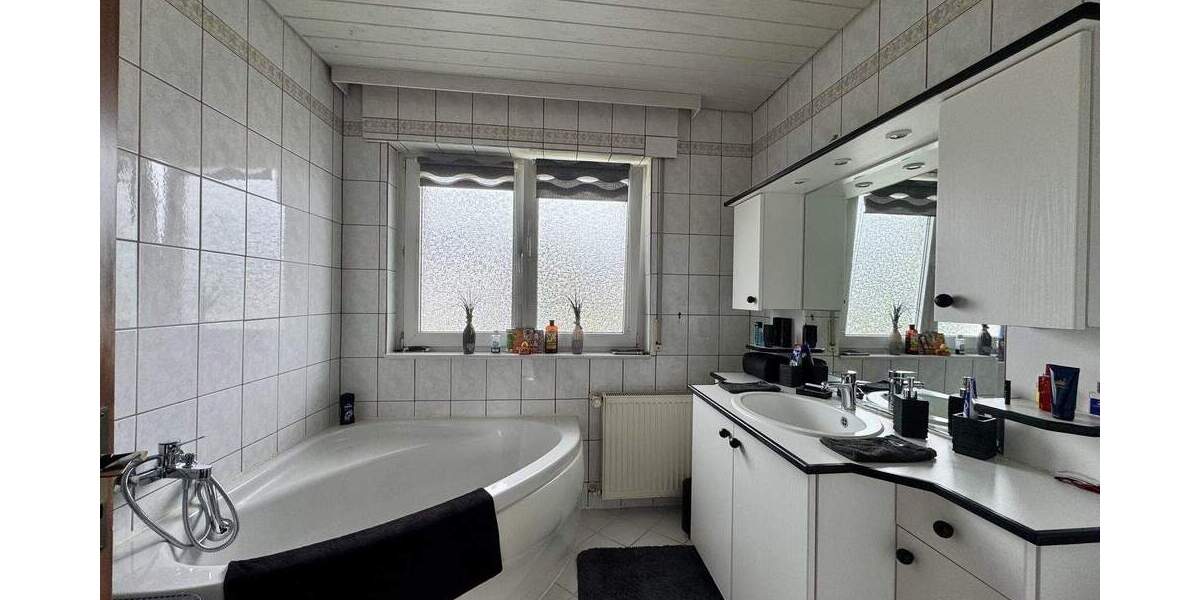 Einfamilienhaus Bad Salzuflen Retzen - 6 Zimmer, 123 m&sup2;, 299.000&euro; | Angebot:25877175