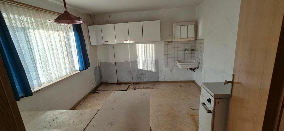 Einfamilienhaus Extertal - 6 Zimmer, 200 m&sup2;, 44.444&euro; | Angebot:25841962