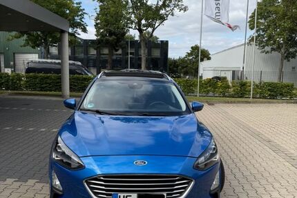 Ford Focus 178.000 km 11.500 &euro; Herford 32051