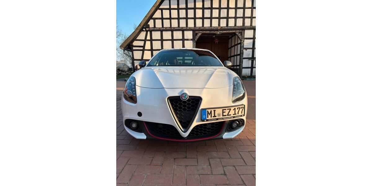 Alfa Romeo Giulietta 173.000 km 12.500 &euro; Espelkamp 32339