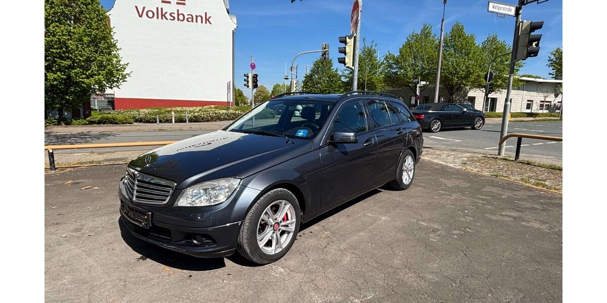 Mercedes-Benz C 220 331.350 km 2.990 &euro; Herford 32049