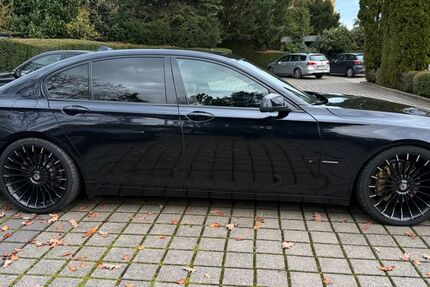 BMW 740 220.000 km 13.500 &euro; Löhne 32584