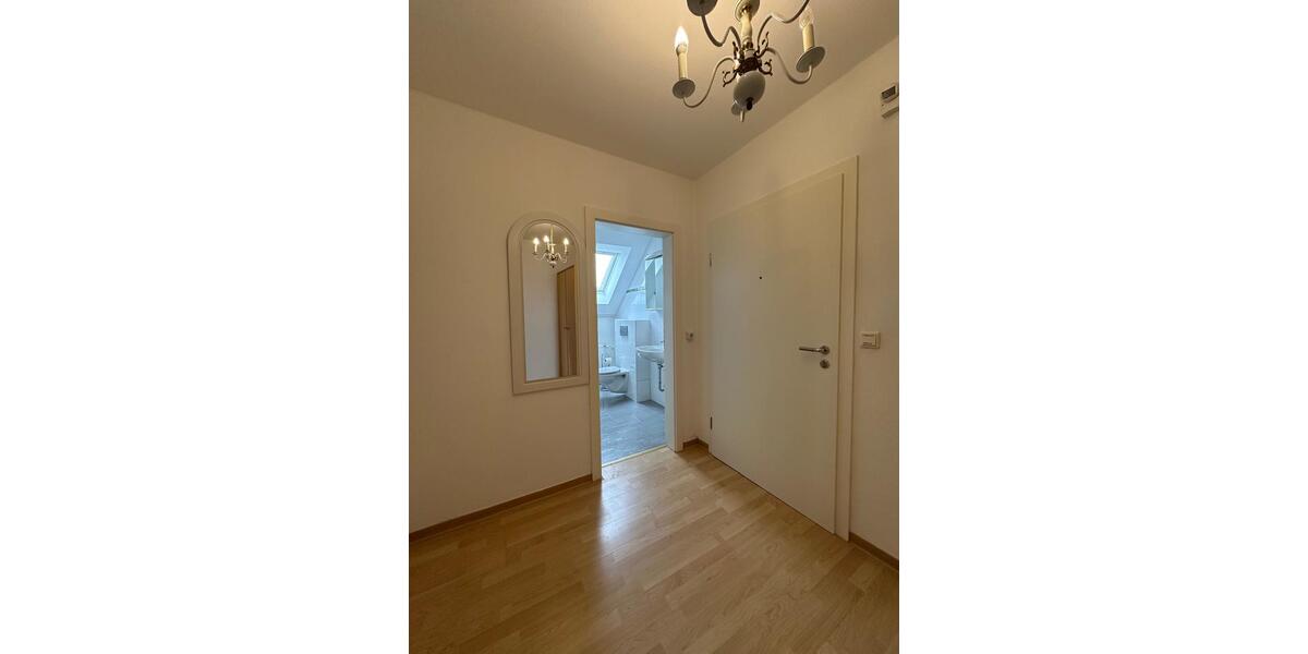 Dachgeschoßwohnung Herford Falkendiek - 2 Zimmer, 68 m&sup2;, 750&euro; | Angebot:25297502
