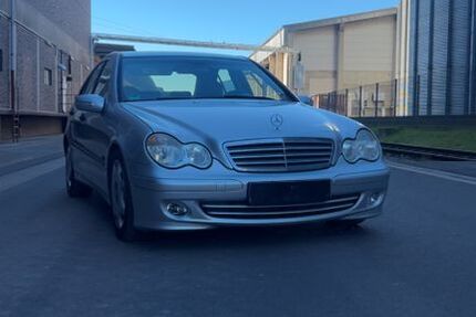 Mercedes-Benz C 180 176.350 km 4.200 &euro; Minden 32425