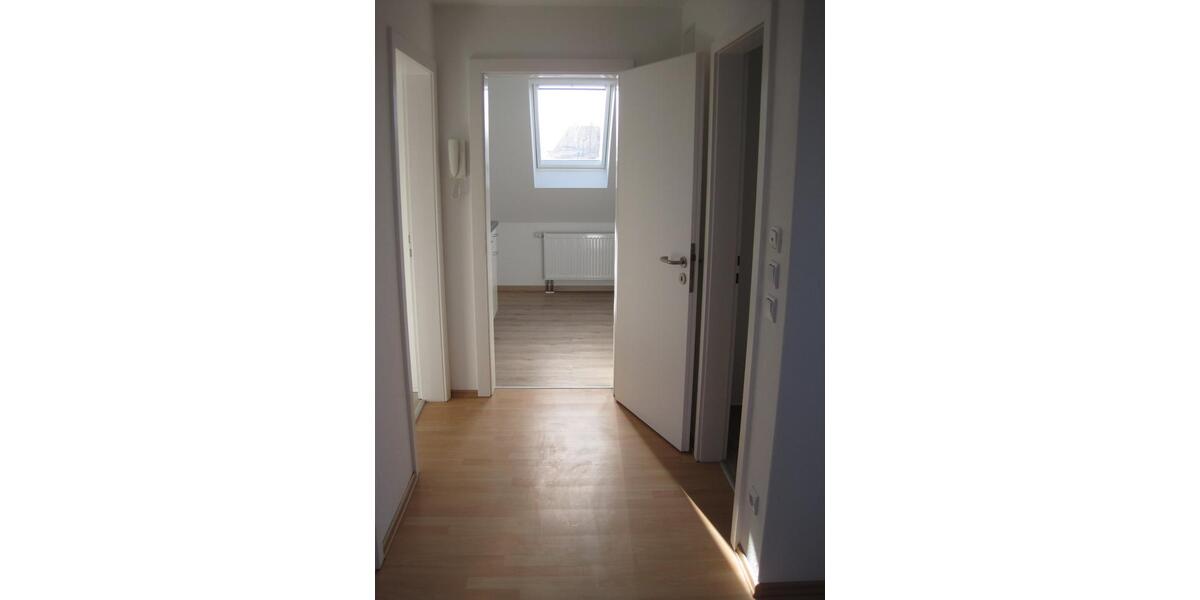 Dachgeschoßwohnung Stadthagen - 3 Zimmer, 44 m&sup2;, 400&euro; | Angebot:26236418