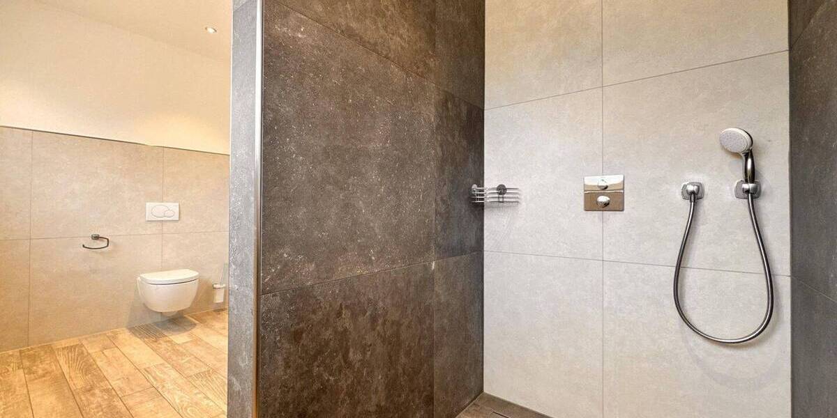 Einfamilienhaus Stadthagen Wendthagen - 9 Zimmer, 258 m&sup2;, 699.999&euro; | Angebot:26219830