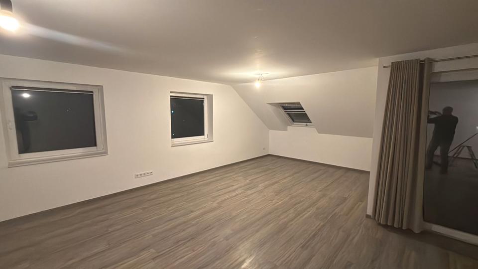 Dachgeschoßwohnung Bad Oeynhausen Dehme - 3 Zimmer, 121 m&sup2;, 1.290&euro; | Angebot:26248811