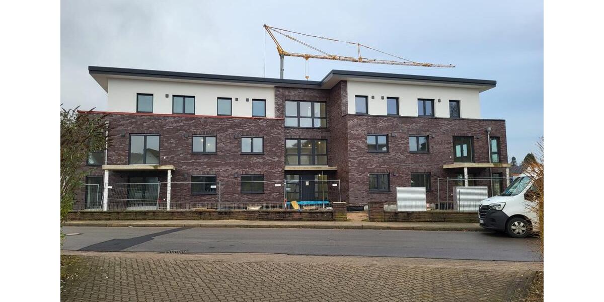 Erdgeschoßwohnung Porta Westfalica - 3 Zimmer, 88 m&sup2;, 1.220&euro; | Angebot:24373325