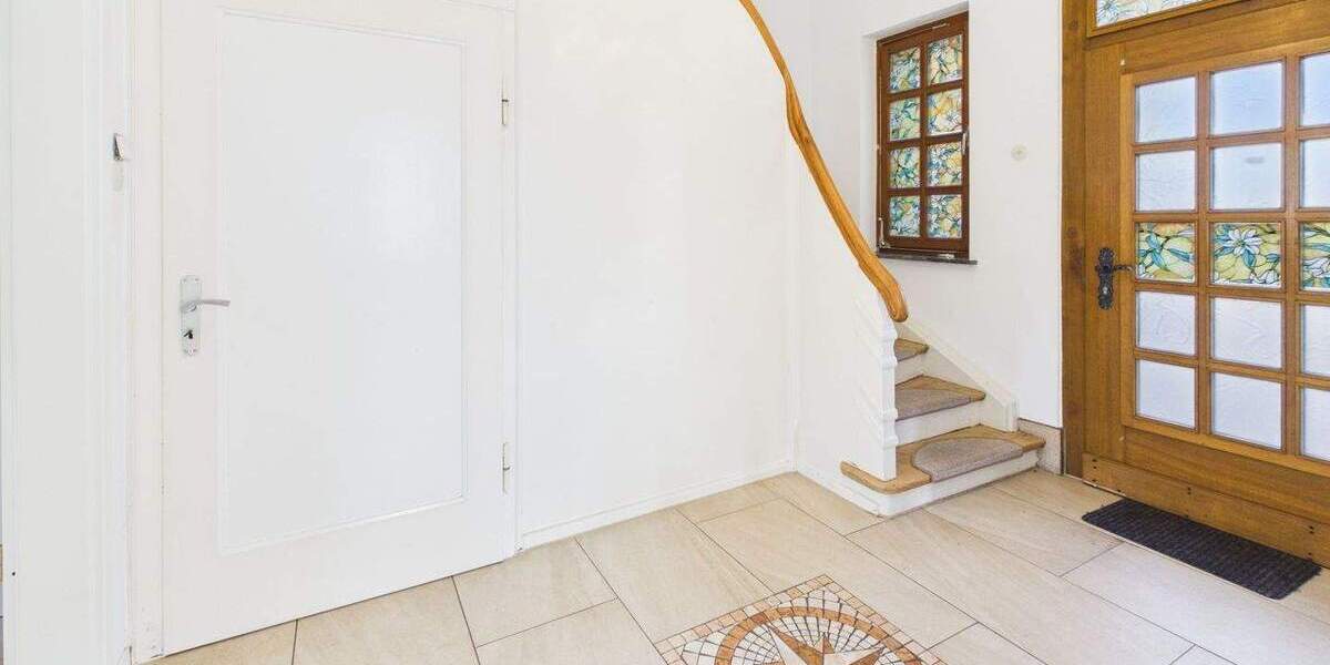 Einfamilienhaus Minden Dützen - 7 Zimmer, 203 m&sup2;, 399.000&euro; | Angebot:25738497