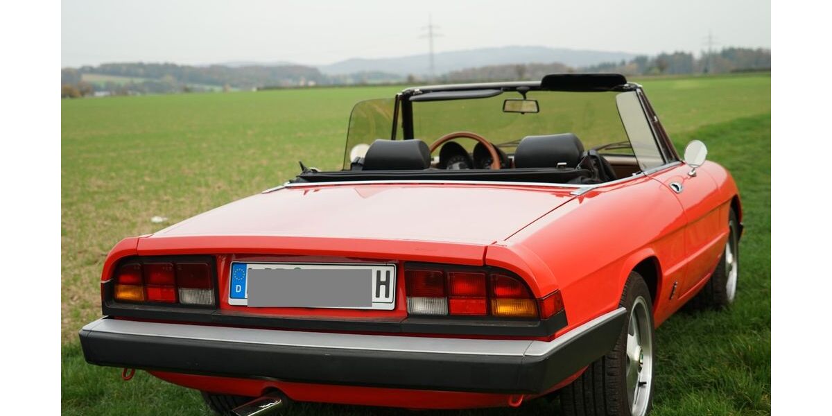 Alfa Romeo Spider 120.000 km 15.000 &euro; Bad Salzuflen 32105