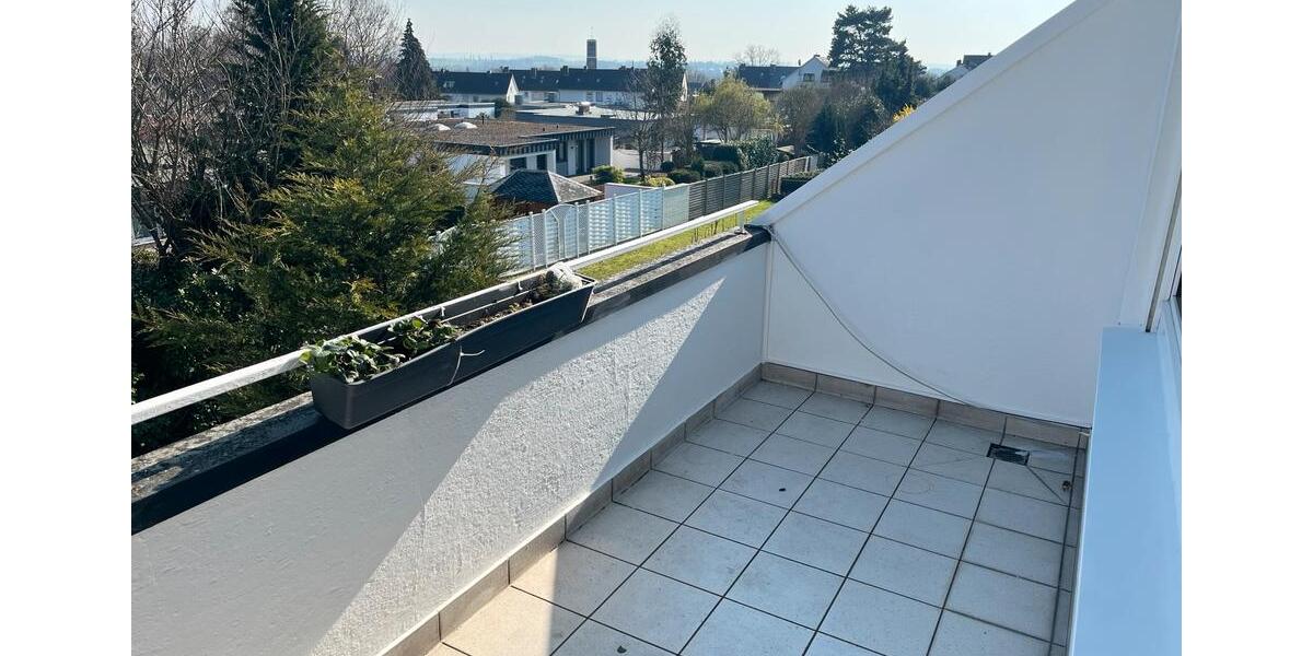 Dachgeschoßwohnung Herford Falkendiek - 6 Zimmer, 140 m&sup2;, 1.190&euro; | Angebot:25871318