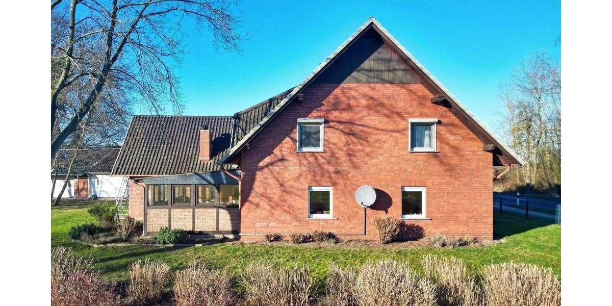 Einfamilienhaus Petershagen Friedewalde - 5 Zimmer, 213 m&sup2;, 300.000&euro; | Angebot:25686354