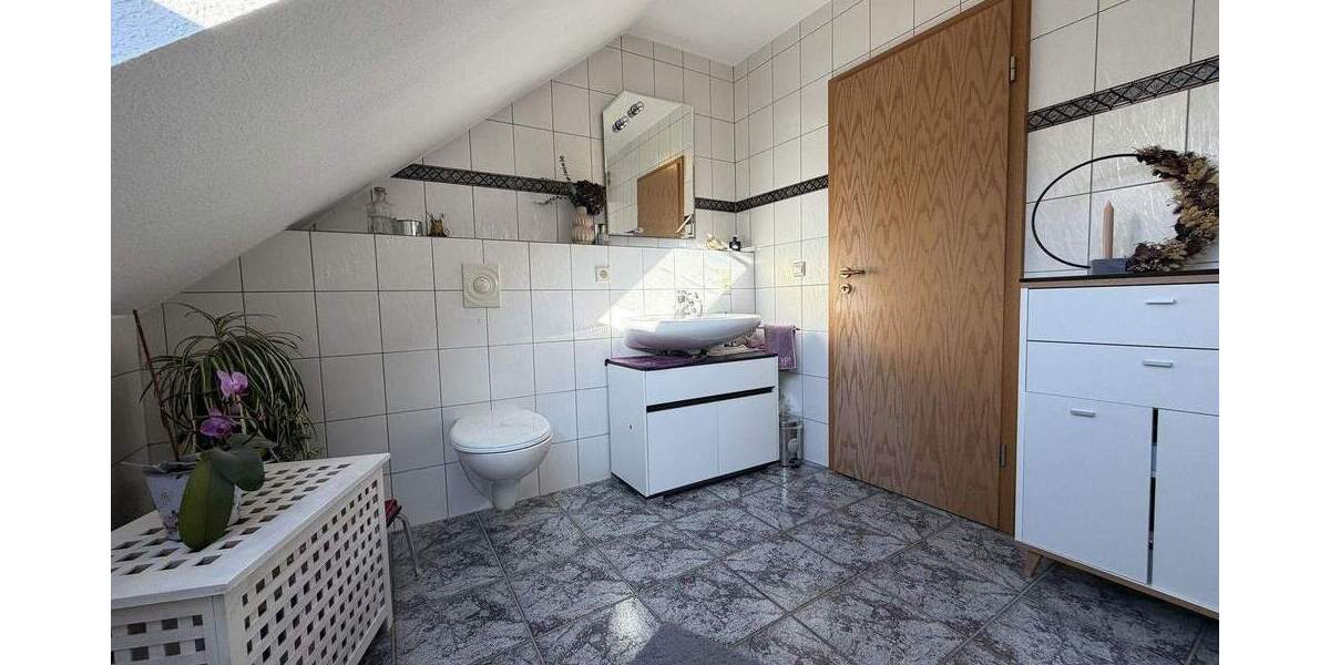 Mehrfamilienhaus, Wohnhaus Vlotho - 6 Zimmer, 175 m&sup2;, 370.000&euro; | Angebot:25718866