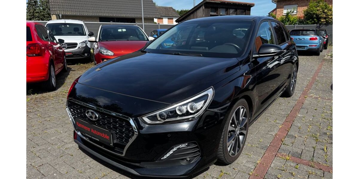 Hyundai i30 24.350 km 16.250 &euro; Porta Westfalica 32457