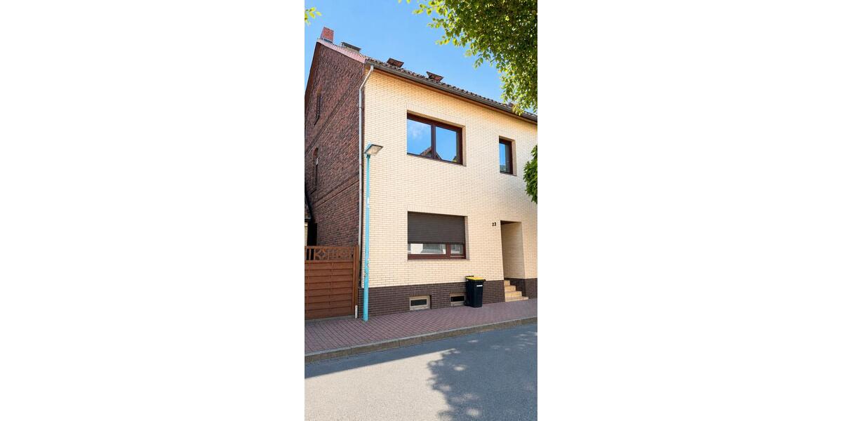 Doppelhaushälfte Stadthagen - 6 Zimmer, 168 m&sup2;, 195.000&euro; | Angebot:27208758